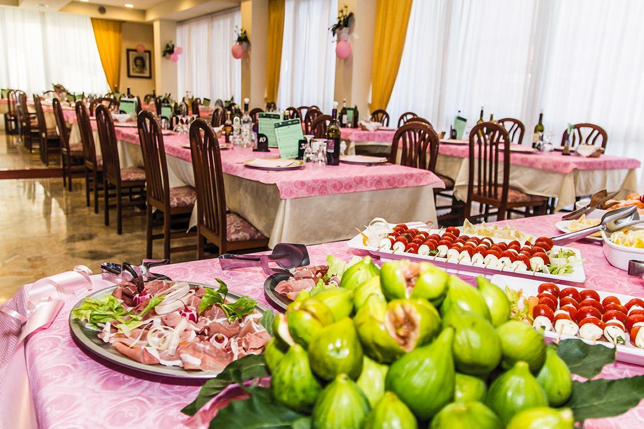 Hotel Simplon Bellaria-Igea Marina Dış mekan fotoğraf